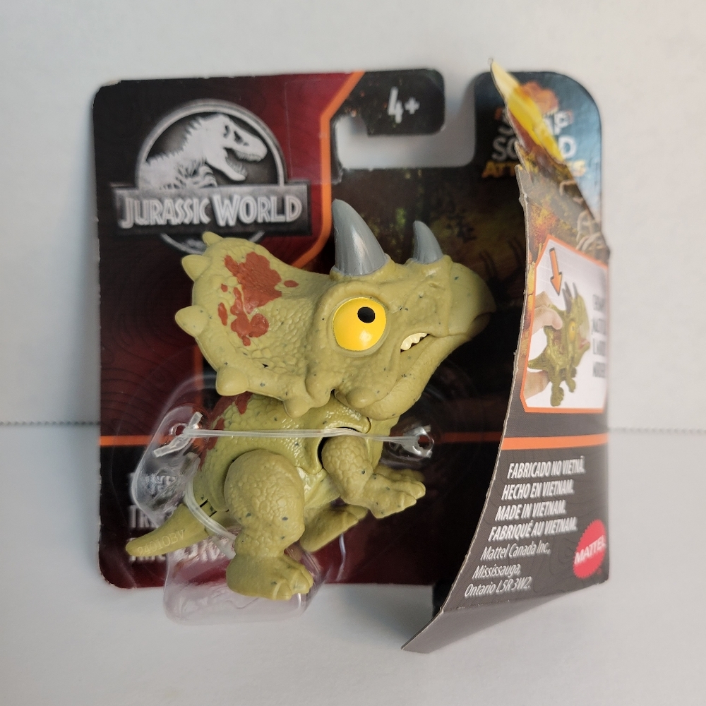JurassicWorld Snap Squad Attitudes [Triceratops] 2" inch Chomp Figure, green